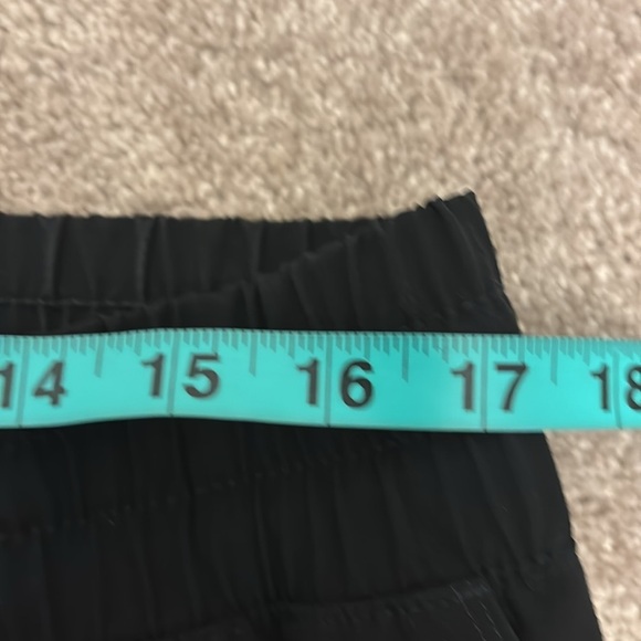 Womens Black water repellent Cargo Pants with pockets - Picture 7 of 15